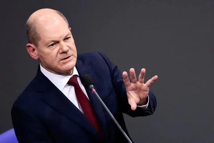 Profil Olaf Scholz,...