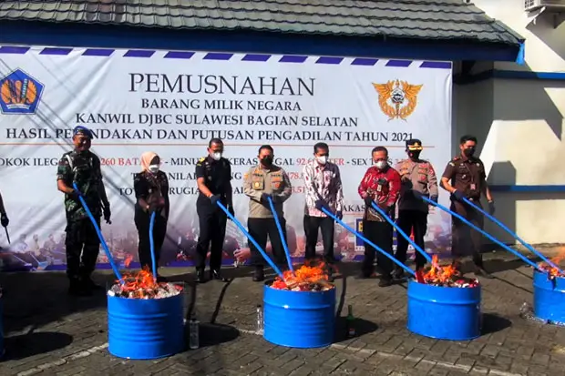 Jutaan Batang Rokok...