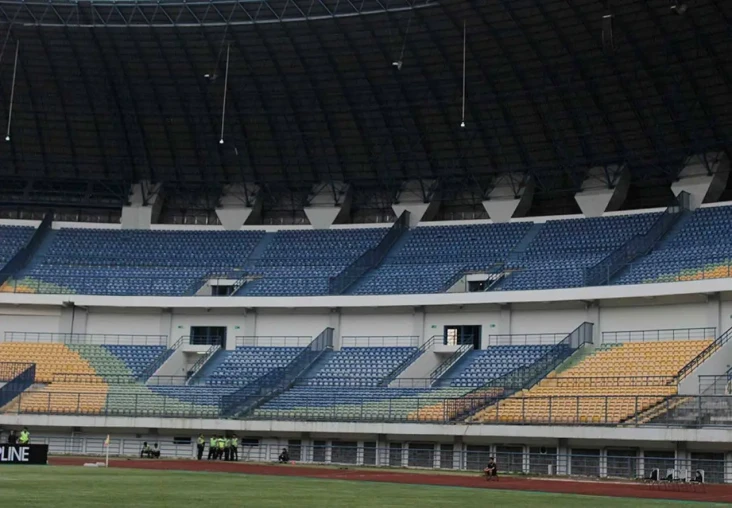 Persib Bandung Renovasi...