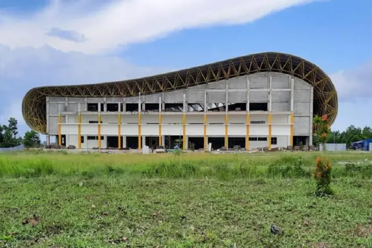 Pembangunan Sport Center...