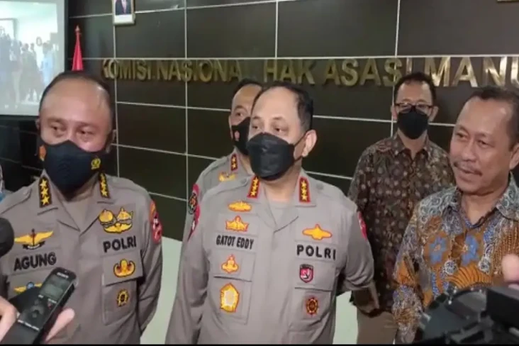 Datangi Komnas HAM,...