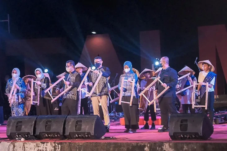 Sandiaga Uno: Manakarra...