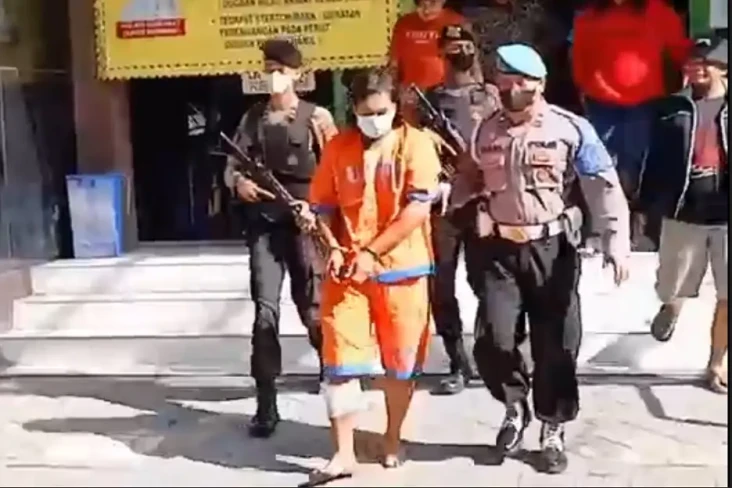 Rampas Harta dan Bunuh...
