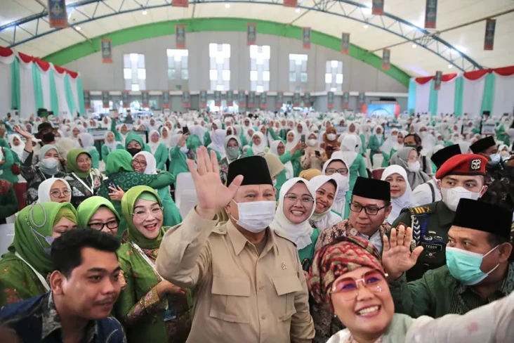 Santun Hormati Wanita,...