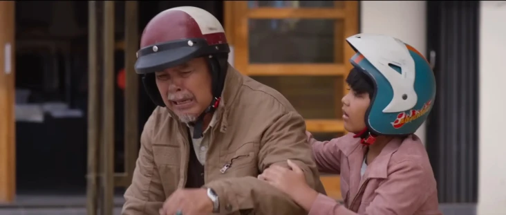CERMIN: Perjalanan Membawamu