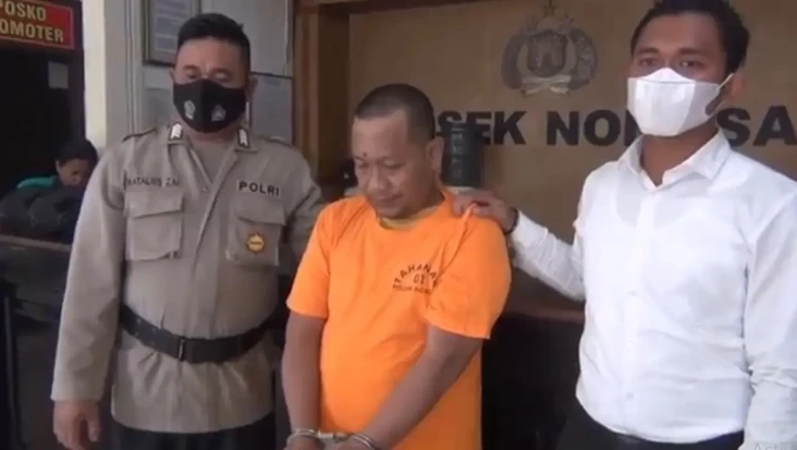 Bejat! Guru Ngaji di...