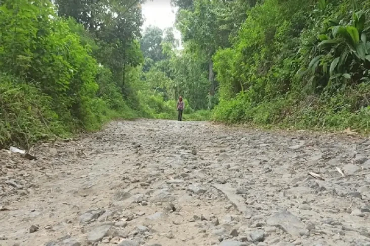 Miris! Siswa dan Guru...