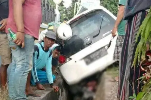 Polisi Dalami Insiden...