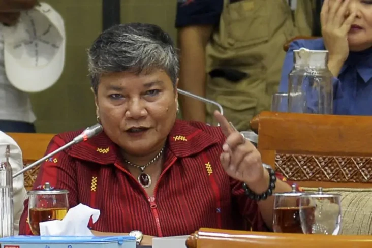 DPR Ingatkan BPOM Objektif...