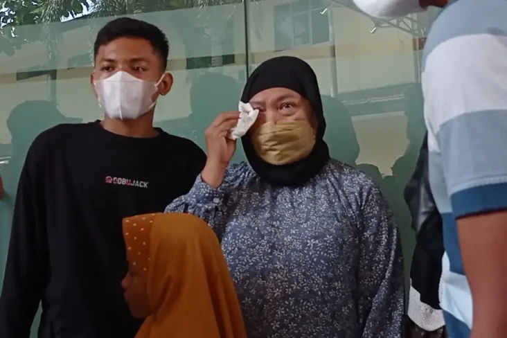 Tangis Keluarga Pecah...