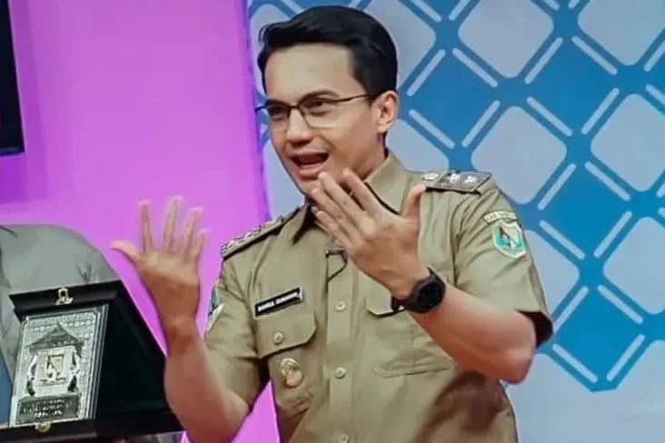 Ayu Ting Ting Salah...