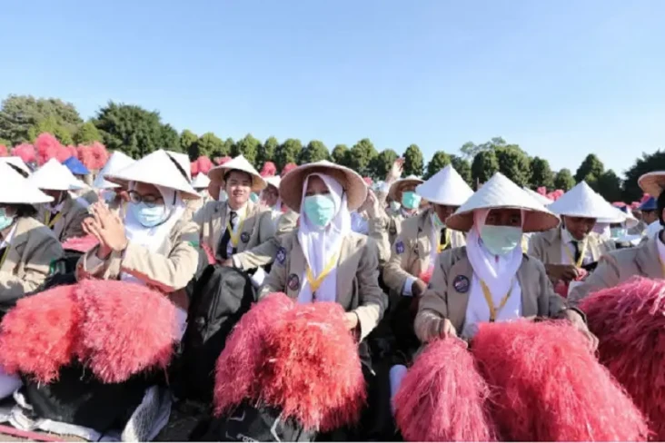 Orientasi dan Pengenalan...