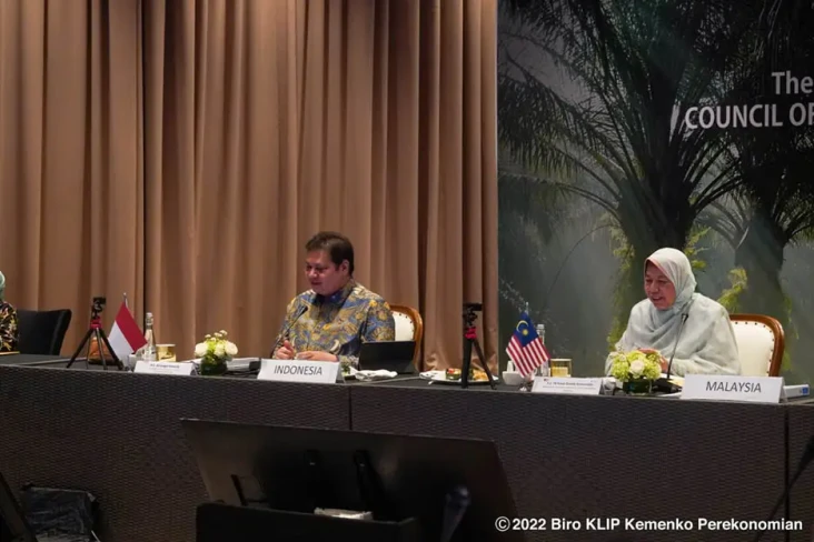 Pertemuan CPOPC: Menko...