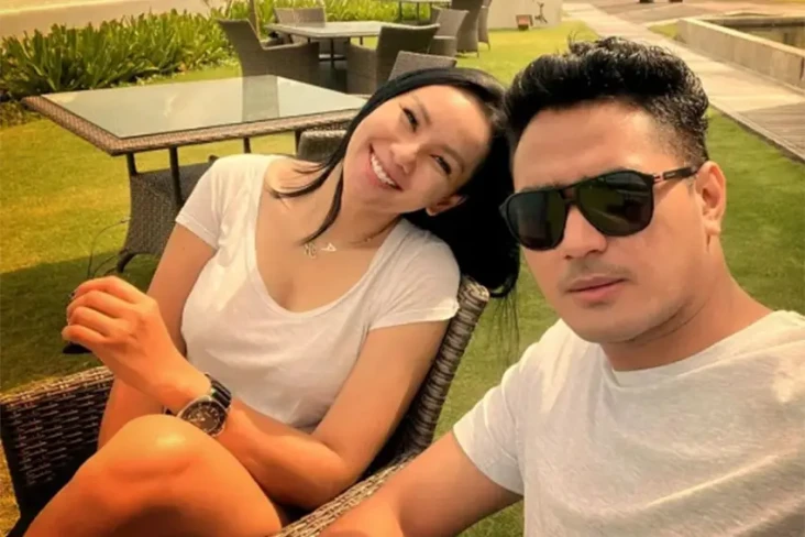 Dituding Ricky W Miraza...