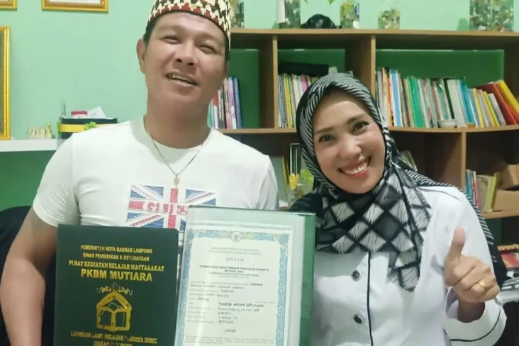 Berjuang dengan Serius,...