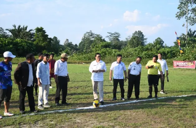 Buka Turnamen Sepak...