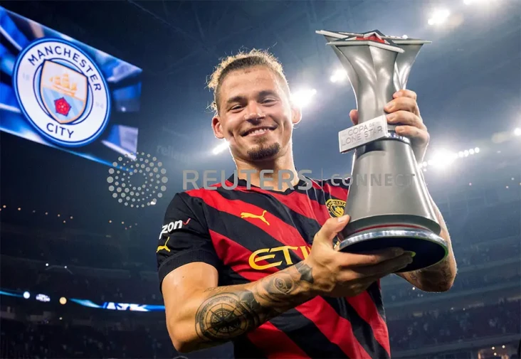 Gabung Manchester City,...