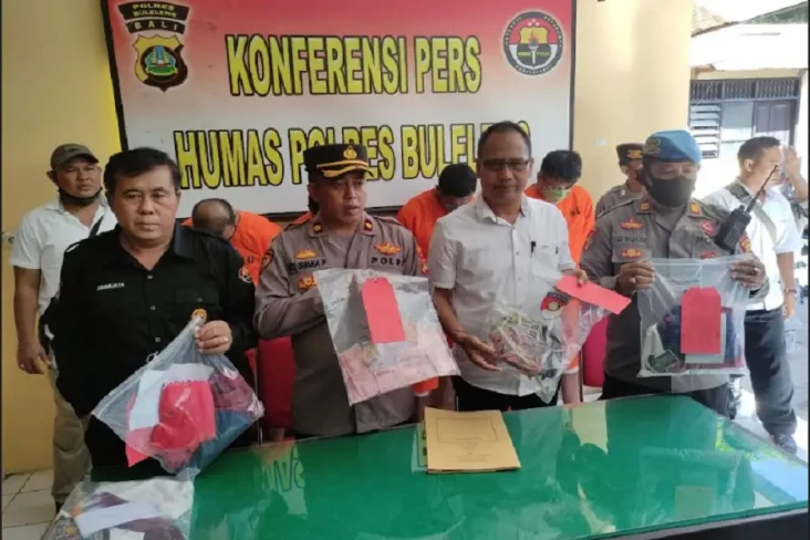 Komplotan Maling Gondol...