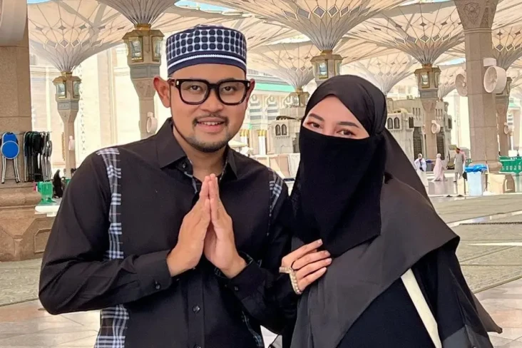 Shandy Purnamasari Akan...