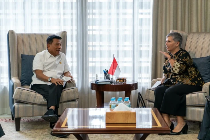 Perkuat Hubungan Bilateral,...