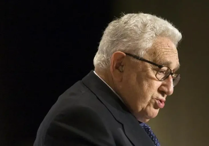 Kissinger Peringatkan...