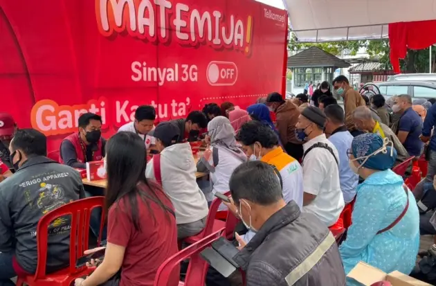Telkomsel Imbau Pelanggan...