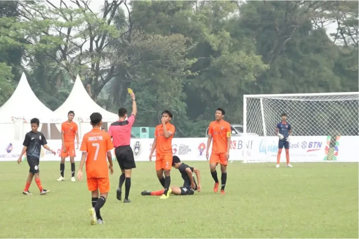 Tahan Imbang Persija,...