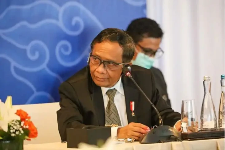 Haris Pertama Minta...