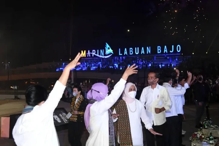 Resmikan Penataan Marina...