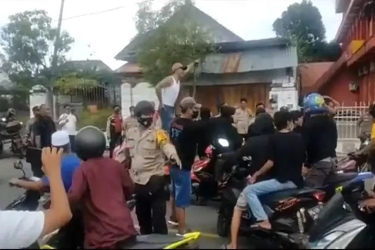 Mencekam! Purnawirawan...