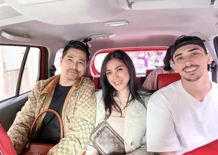 Belasan Mobil Raib Gegara...