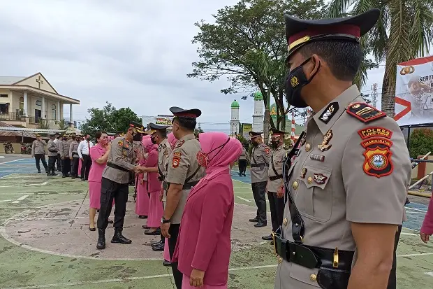 Pimpin Langsung Sertijab,...