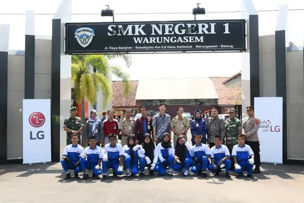 Hadirkan Kelas Industri,...