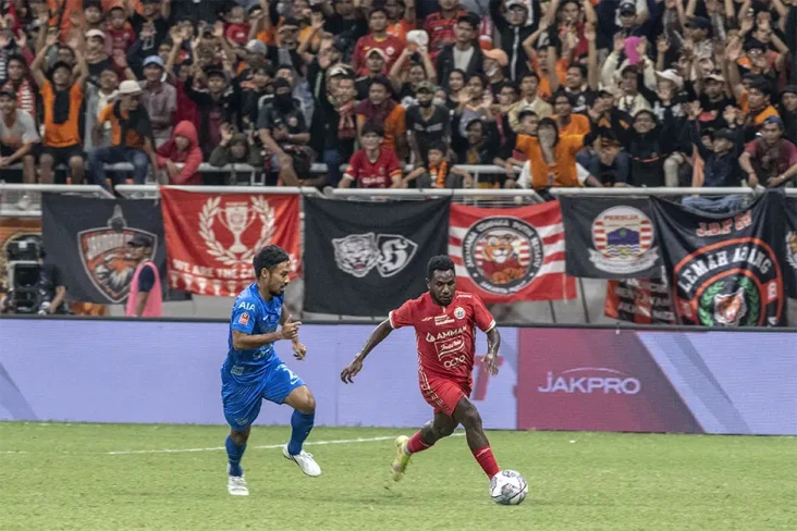 Presiden Persija Girang...