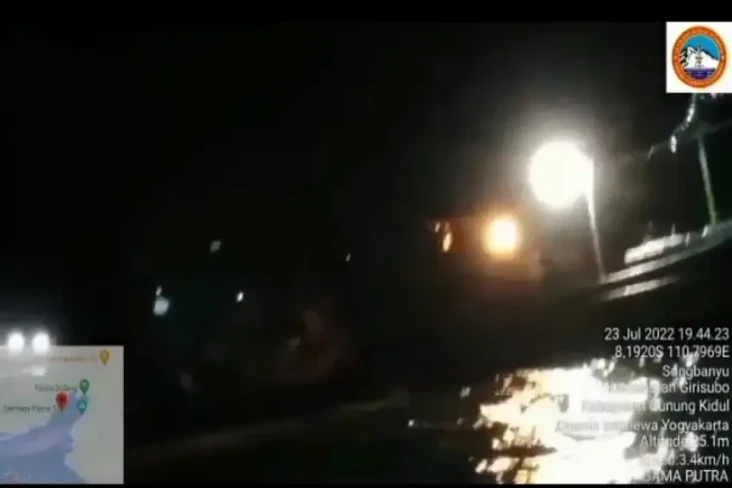 Mati Mesin, Kapal Pengangkut...