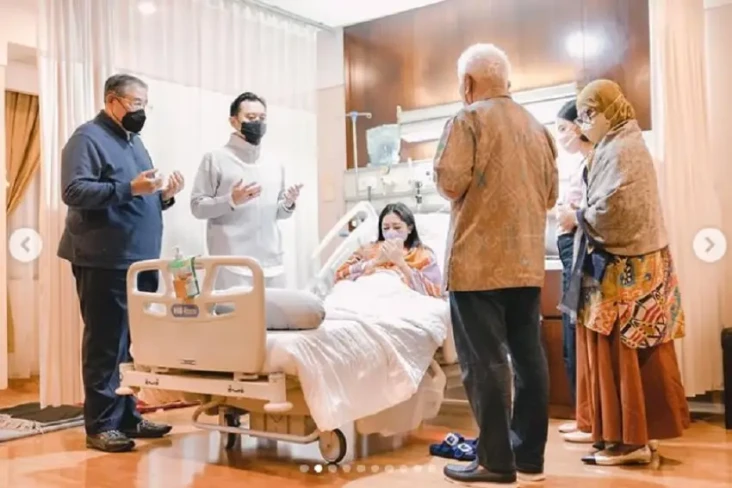 Cucu ke-5 SBY Lahir,...