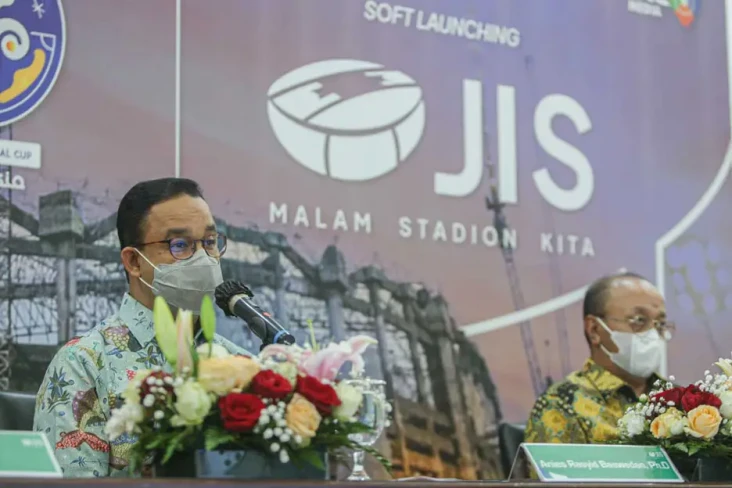 Pagar Pembatas Tribun...