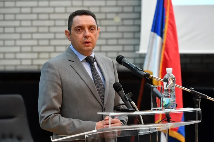 Menteri Serbia: Mata-mata...