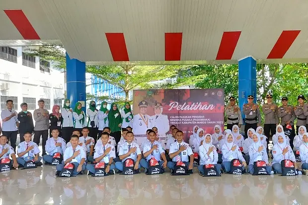 Buka Secara Resmi Latihan...
