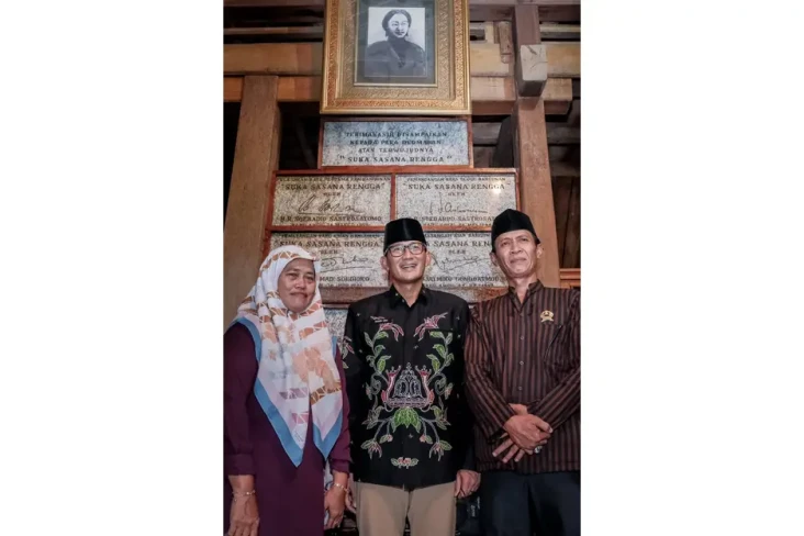 Didoakan Istri Juru...