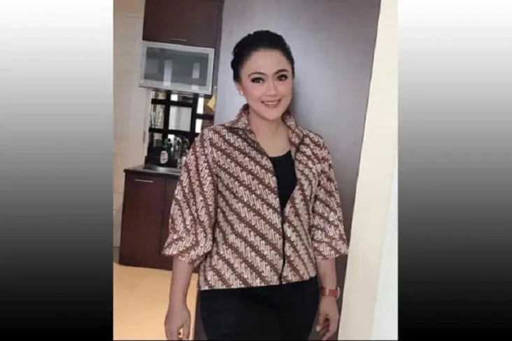 Presenter Cantik Brigita...