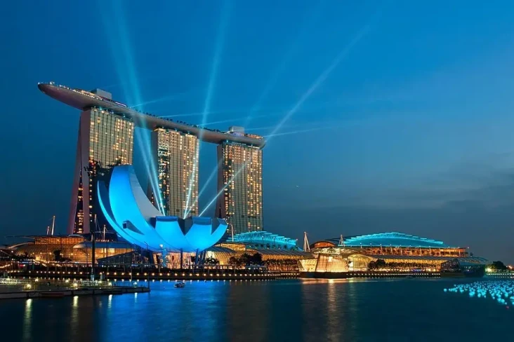 7 Negara yang Bisa Dikunjungi...