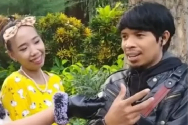 Viral! Sosok Pria Mirip...