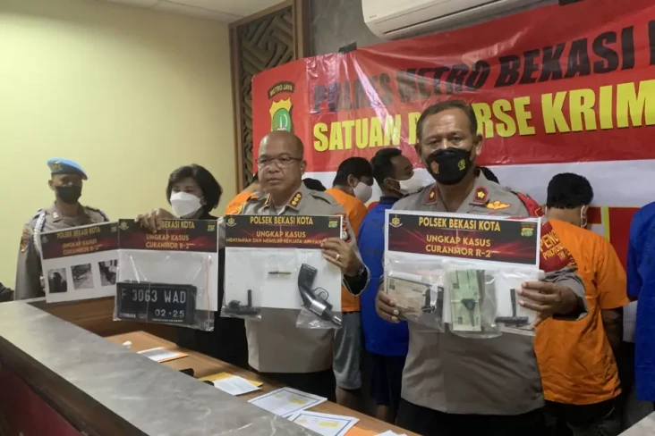 Beraksi di 27 TKP Bekasi-Jakarta,...