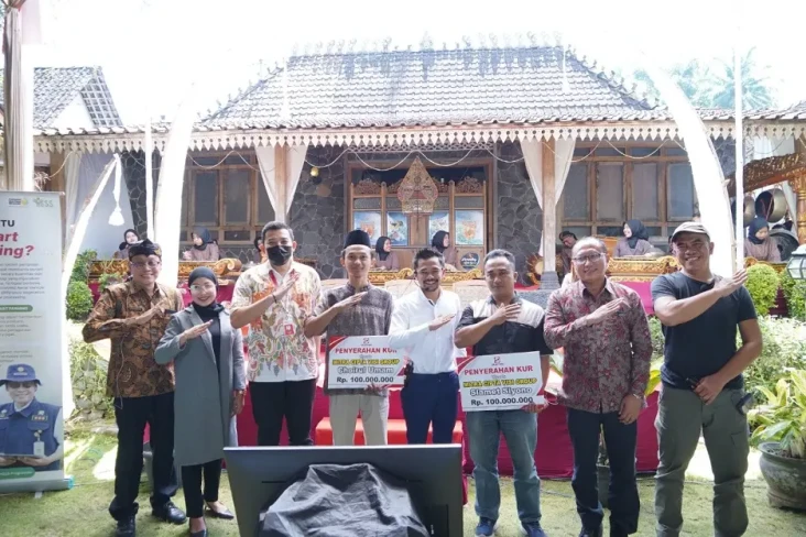 UGM dan Politeknik Pertanian...
