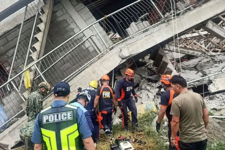 Gempa Magnitudo 7,1...