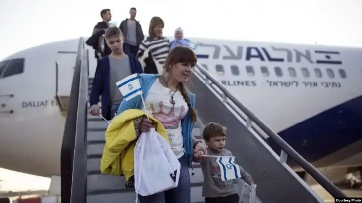Israel Terima Lebih...