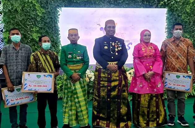 Pemkab Maros Kucurkan...