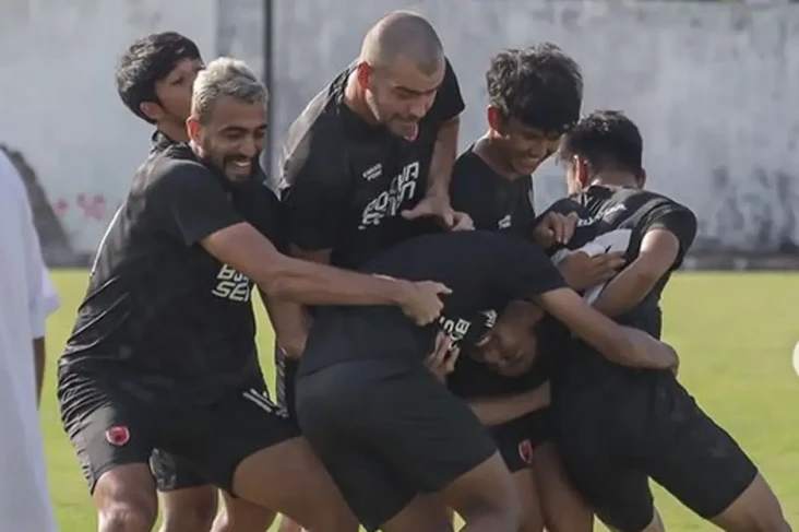 Jelang Lawan Bali United,...