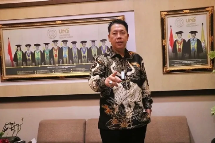 Anggota Dewan Pakar...